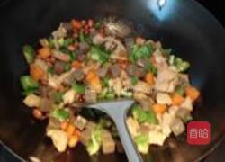 宫爆鸡丁的做法图解7