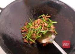 蒜苗豆干炒肉丝的做法图解5