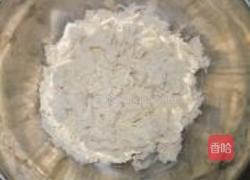 韭菜肉水煎包的做法图解2