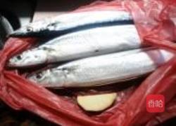 香煎秋刀鱼的做法图解1
