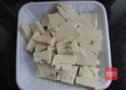 茭白烧豆腐的做法图解3