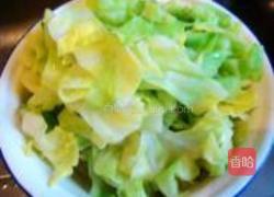 回锅排骨包菜的做法图解2