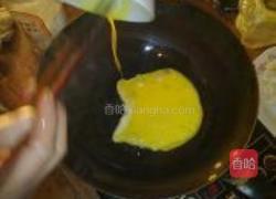 鸡蛋炒芹菜的做法图解2