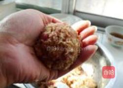 自制狮子头的做法图解2