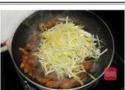 韭黄炒肉皮的做法图解11