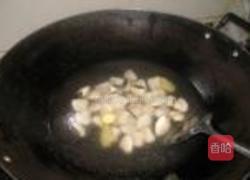 白菜蛤蜊汤的做法图解4