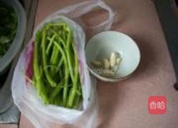 掠拌空心菜梗的做法图解1