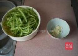 掠拌空心菜梗的做法图解2