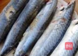 烧鲅鱼的做法图解1