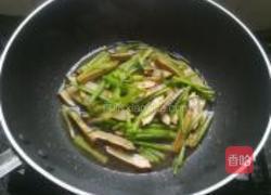 芹菜炒香干的做法图解5
