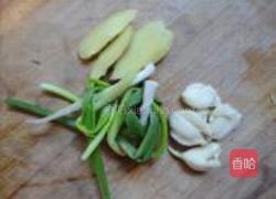 竽头鱼汤的做法图解3