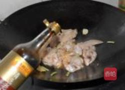 茶树菇烧鸡翅的做法图解8