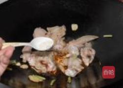 茶树菇烧鸡翅的做法图解9