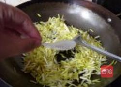 韭黄炒鸡蛋的做法图解10