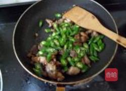 尖椒鸡腿的做法图解10