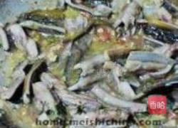 黄鳝炒空心菜的做法图解8