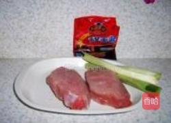 老北京京酱肉丝的做法图解1