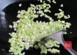 卤鸭肝湿炒粉的做法图解11