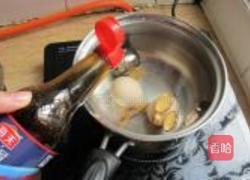 卤鸭肝湿炒粉的做法图解2