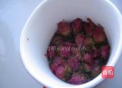 玫瑰爆鱼的做法图解1