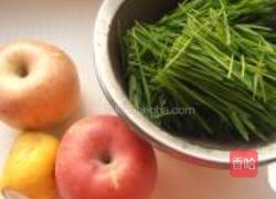 苹果柠檬小麦草汁的做法图解5
