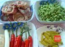 青豆炒鸡胗的做法图解1