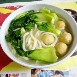四洲鱼蛋乌冬面的做法[图]