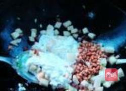 腊肉芋头糕的做法图解6