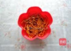 虫草花炖鸡腿的做法图解2