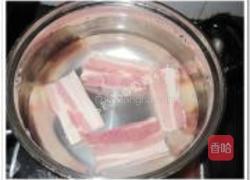 红烧肉的做法图解1