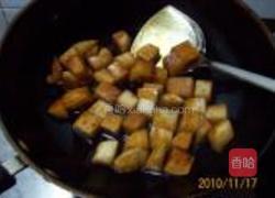 蒜苗红烧白萝卜的做法图解7