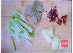 香辣鸡背的做法图解1