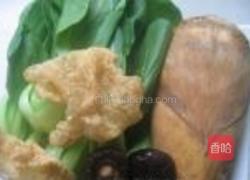 三鲜鱼肚的做法图解1