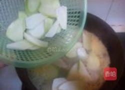 黑鱼萝卜汤的做法图解7