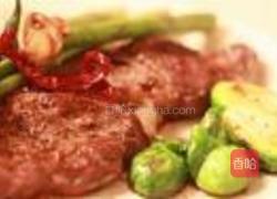 煎牛排的做法图解4