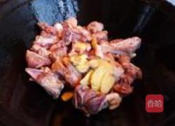 香菇炒鸡的做法图解4