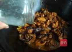 香菇炒鸡的做法图解12