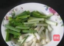 青蒜烩带鱼的做法图解1