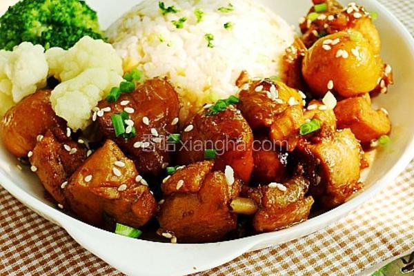 板栗烧鸡饭