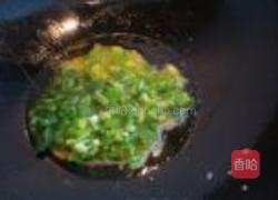 青椒煎蛋的做法图解3