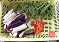 长豆烧茄子的做法图解2
