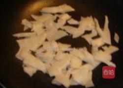 紫苏酸笋炒石螺的做法图解5