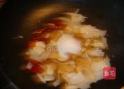 紫苏酸笋炒石螺的做法图解7