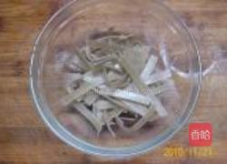 蒜皮粉条烧萝卜的做法图解3