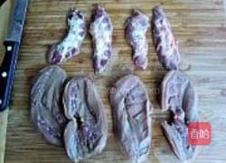 芹菜炒腰花的做法图解2