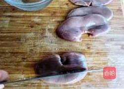 芹菜炒腰花的做法图解3