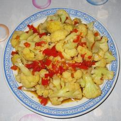 剁椒炒花菜的做法[图]