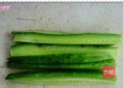 芝麻黄瓜条的做法图解2