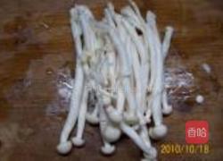 香菇排骨山珍汤面的做法图解4