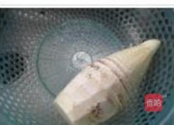 竹笋炖排骨的做法图解1